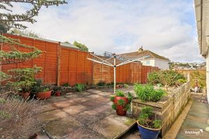 Photo 8- click for photo gallery